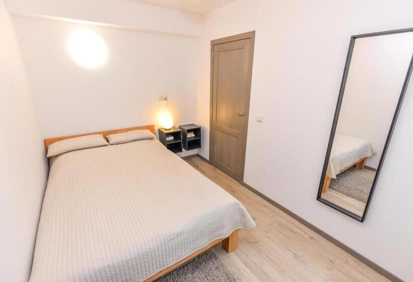 آپارتمان 1 خوابه با تراس, Apartamentai Geliu Vila