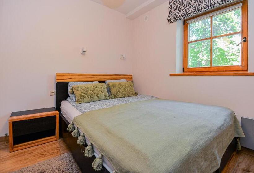 آپارتمان سوپریور 1 خوابه, Apartamentai Geliu Vila