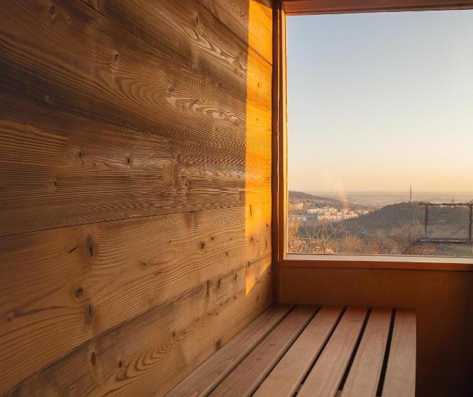 Студио Стандарт с Террасой, ég & Föld Borvendégház