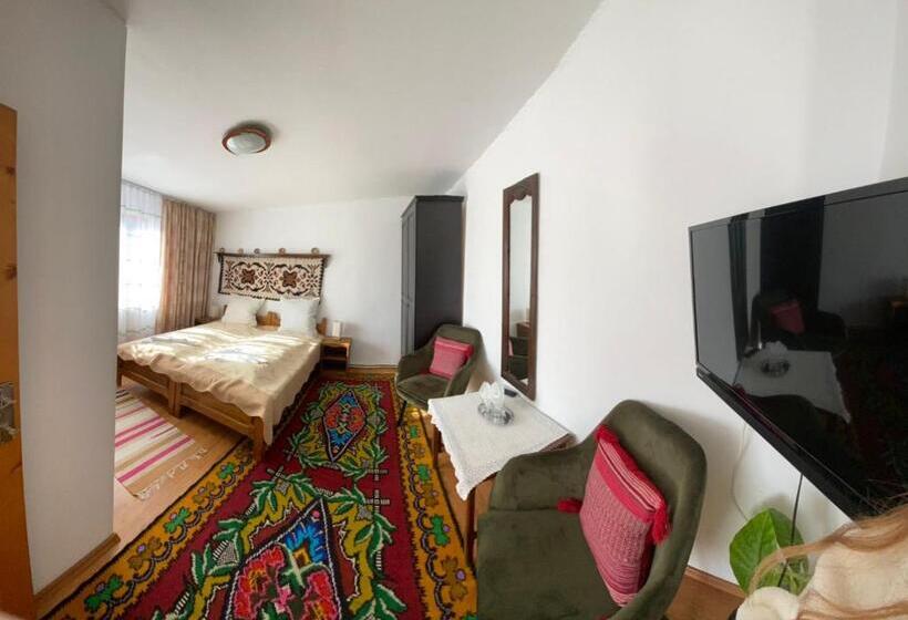 اتاق استاندارد, Pensiunea Casa Bianca   Bucovina