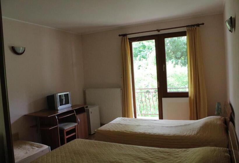 חדר סטנדרט, By The River Hotel Complex