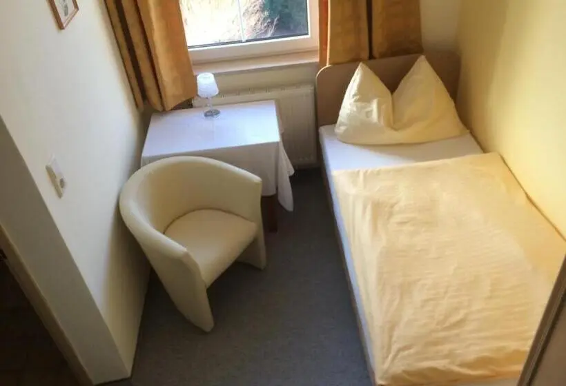スタンダードシングルルーム, Landhotel Gasthof Eichhof Natters