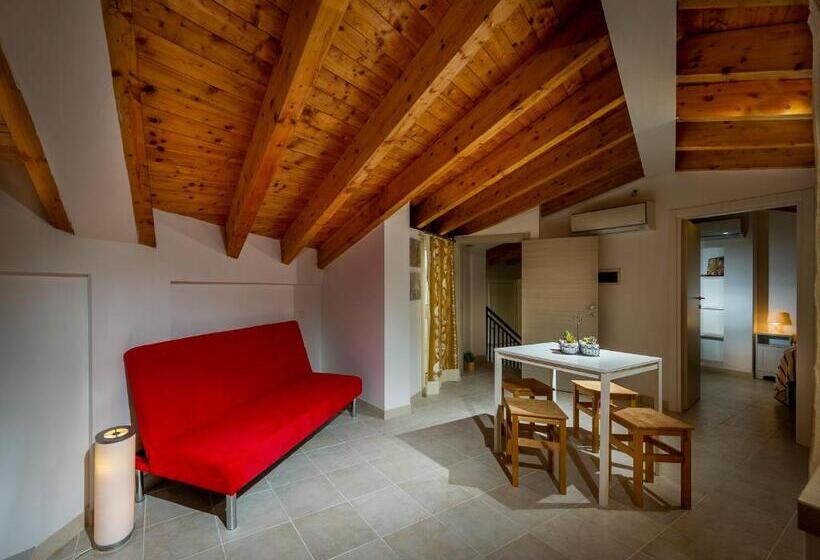 带1个卧室的公寓, Affittacamere Amunì