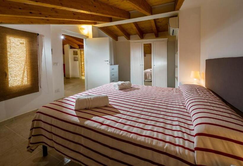 带1个卧室的公寓, Affittacamere Amunì