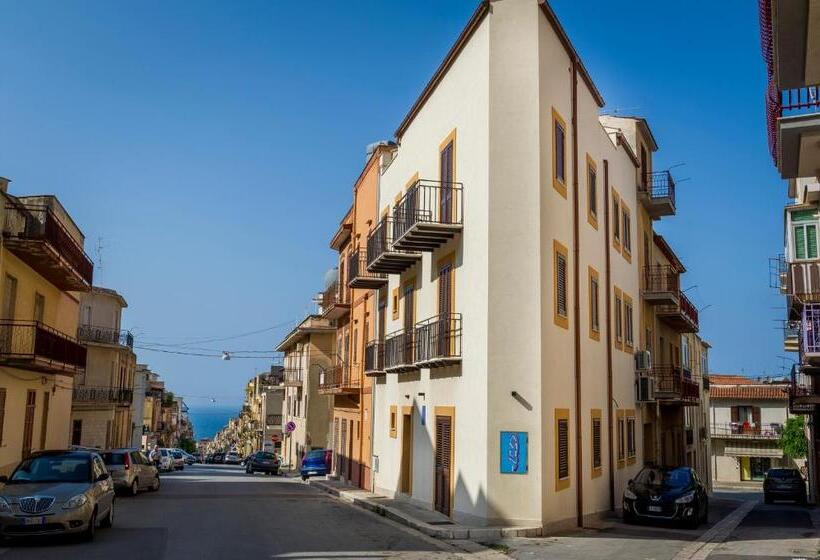 带1个卧室的公寓, Affittacamere Amunì