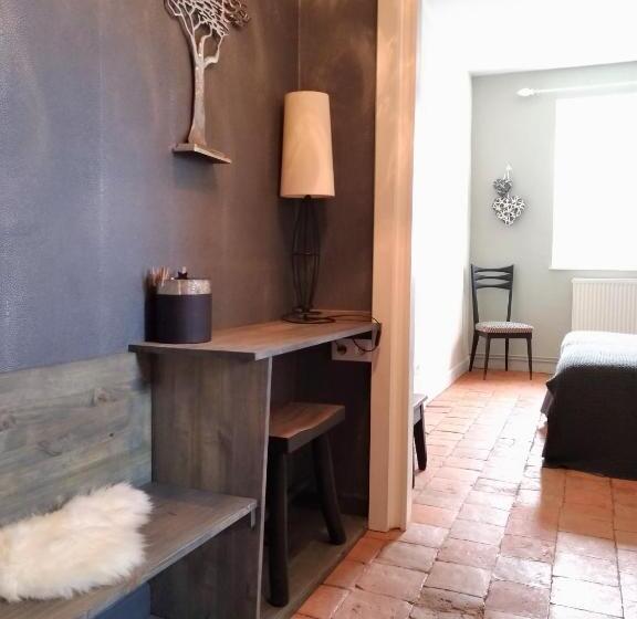 スタンダードルーム, Domaine D Aromm