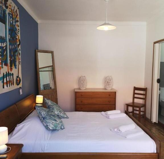 Standard Værelse, Foz Surfcamp