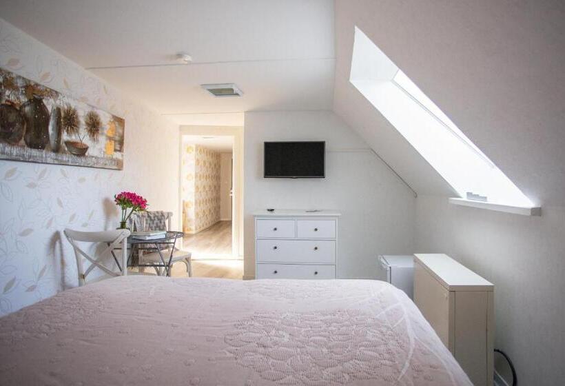 اتاق استاندارد, Suviste Guesthouse