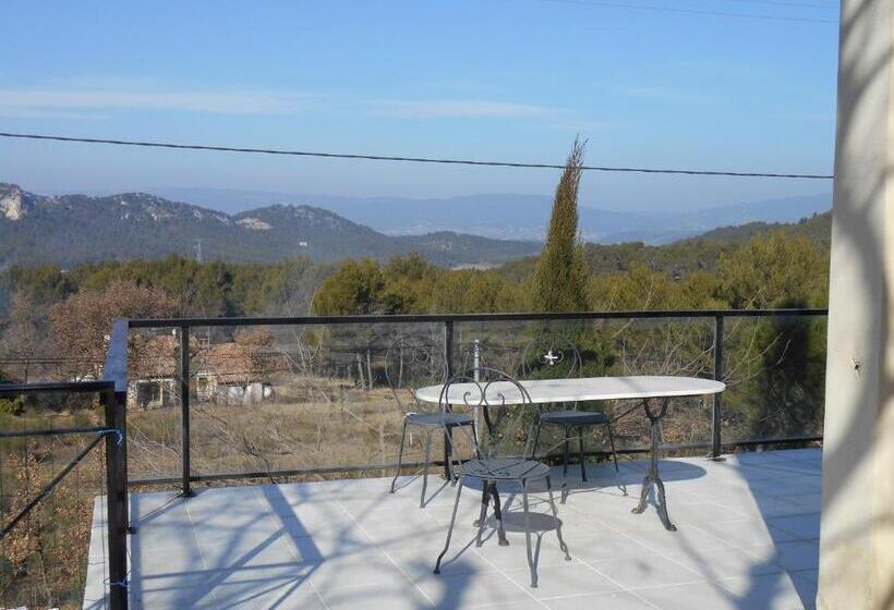 テラス付きスタンダードルーム, Villa Boulou