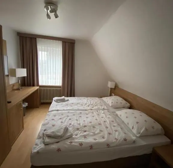 バス共有のスタンダードルーム, Pension Im Heidort