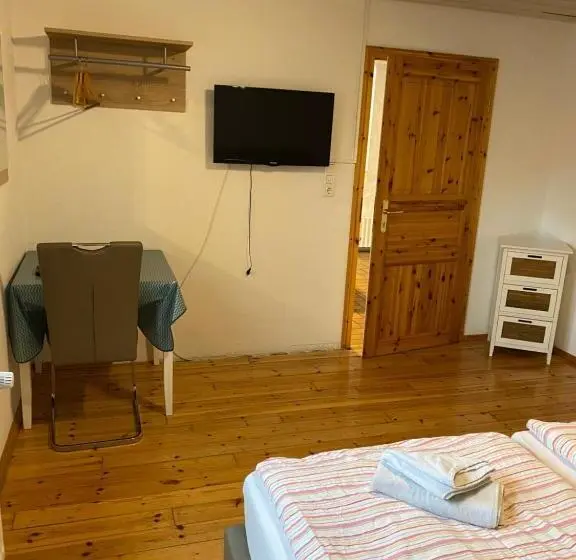 ３ベッドルームアパートメント, Pension Im Heidort