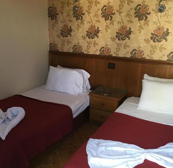 اتاق لوکس با چشم‌انداز دریا, Abeer Hotel Alexandria