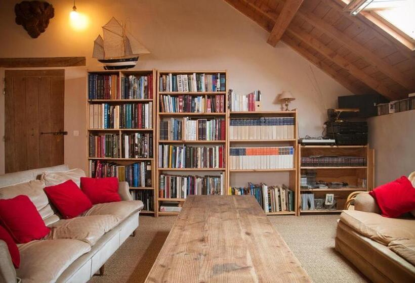 غرفة عائلية, Chambre D Hôtes Des Grands Moulins De Baugé