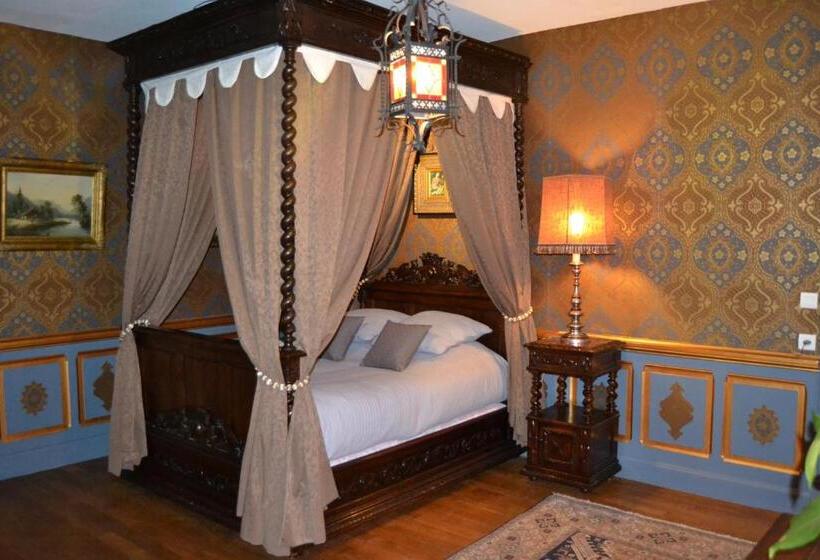 Номер Superior, Château De Peufeilhoux