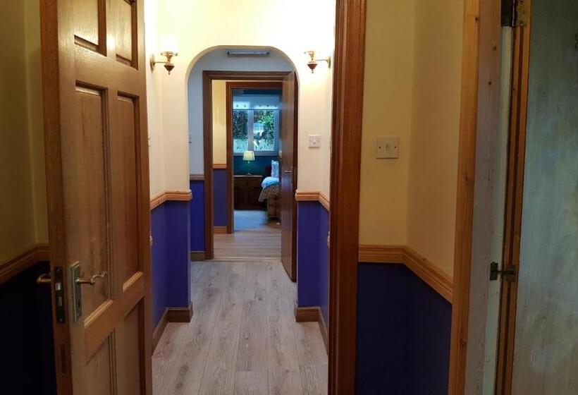 غرفة قياسية فردية, Divine Mercy B&b