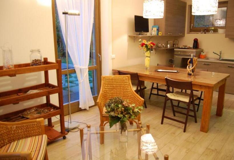 1 Bedroom Apartment Lake View, Agriturismo Casa Del Castagneto