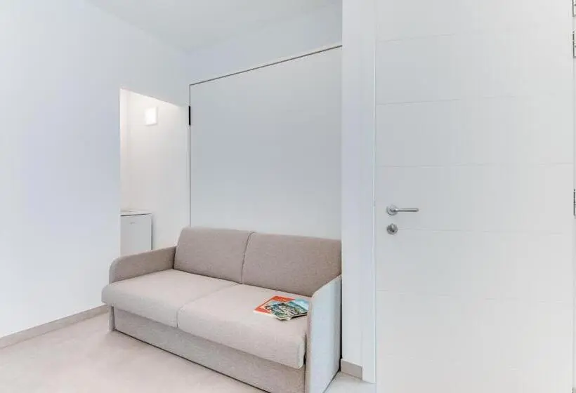 デラックススタジオ, Residence Diffuso Arcobaleno