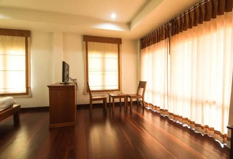 バルコニー付きデラックスルーム, Thaihome Resort