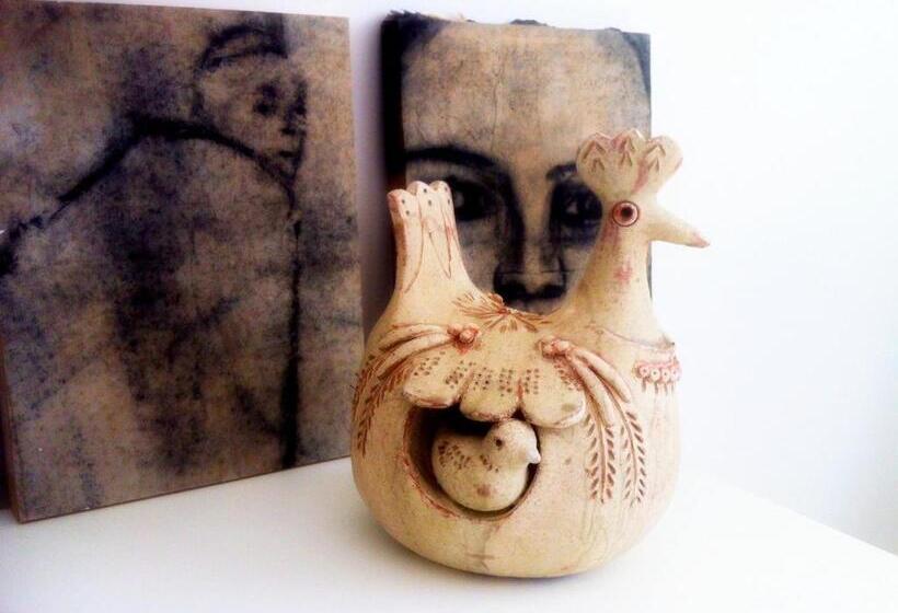 豪华单人间, Efamoresca