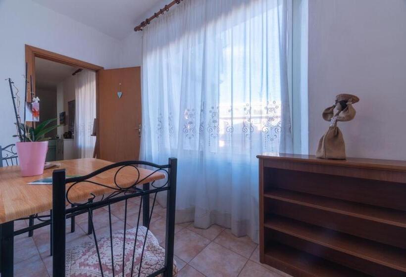 סוויטה עם מרפסת, Bed And Breakfast Le Petunie