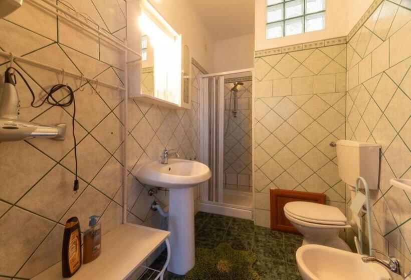 סוויטה עם מרפסת, Bed And Breakfast Le Petunie