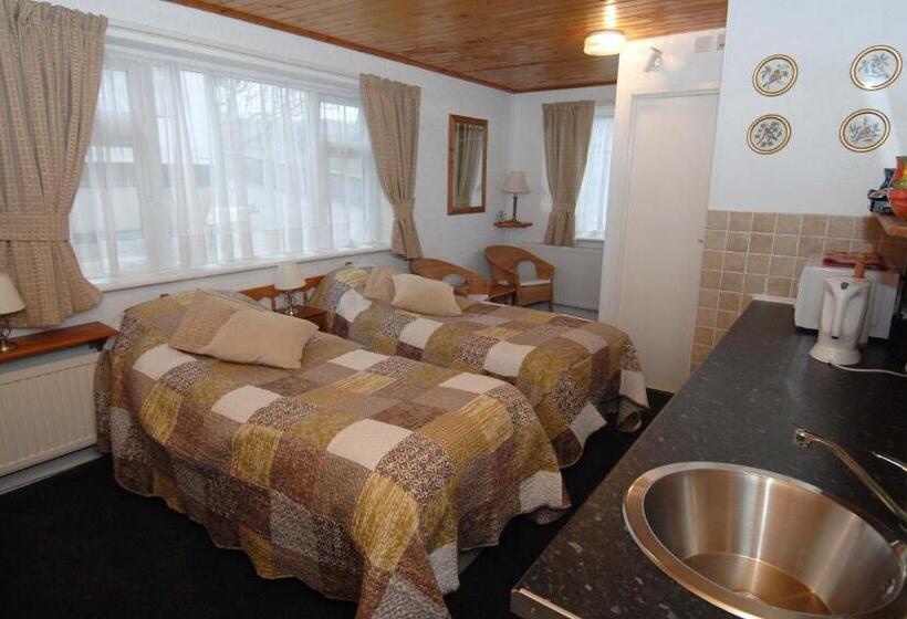 חדר משפחתי, Dwy Olwyn