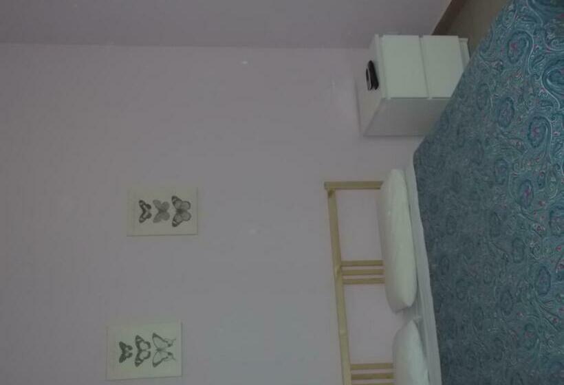 غرفة قياسية, Locanda La Cascina