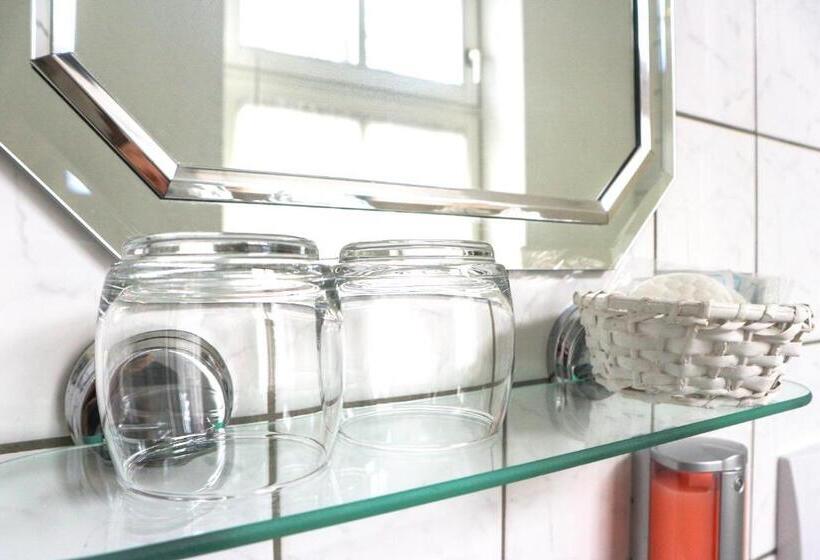 デラックスファミリールーム, Pension Zur Wartburg