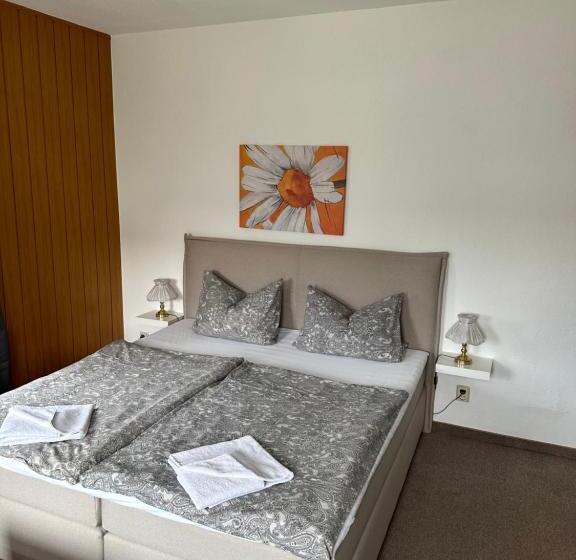 デラックスファミリールーム, Pension Zur Wartburg