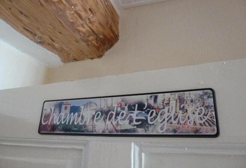 חדר סטנדרט לשלושה, Chateau View Chambres D Hôtes