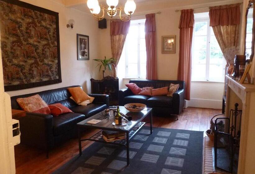 Апартаменты 2 Спальни, Chateau View Chambres D Hôtes