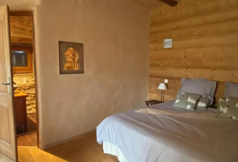 スーペリアールーム, Gites&chambres D Hôtes Les Granges Du Fournel