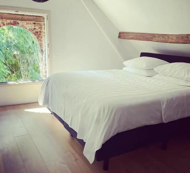 ガーデンビュースタンダードルーム, Hoeve Berghof