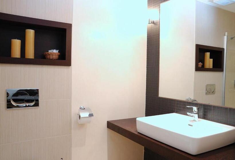 غرفة قياسية, Predium