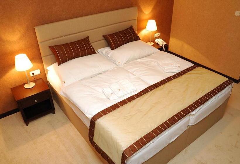 Номер Стандарт, Predium