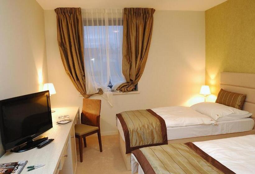 Номер Стандарт, Predium