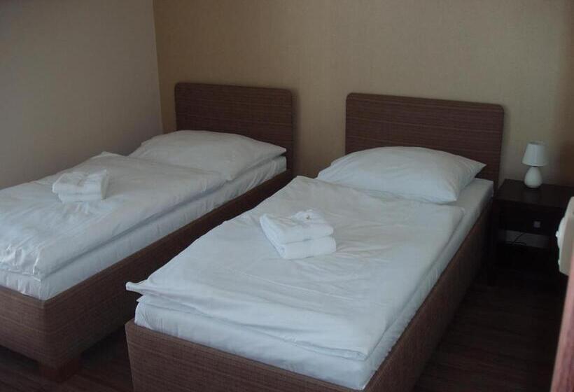 Апартаменты 2 Спальни, Predium