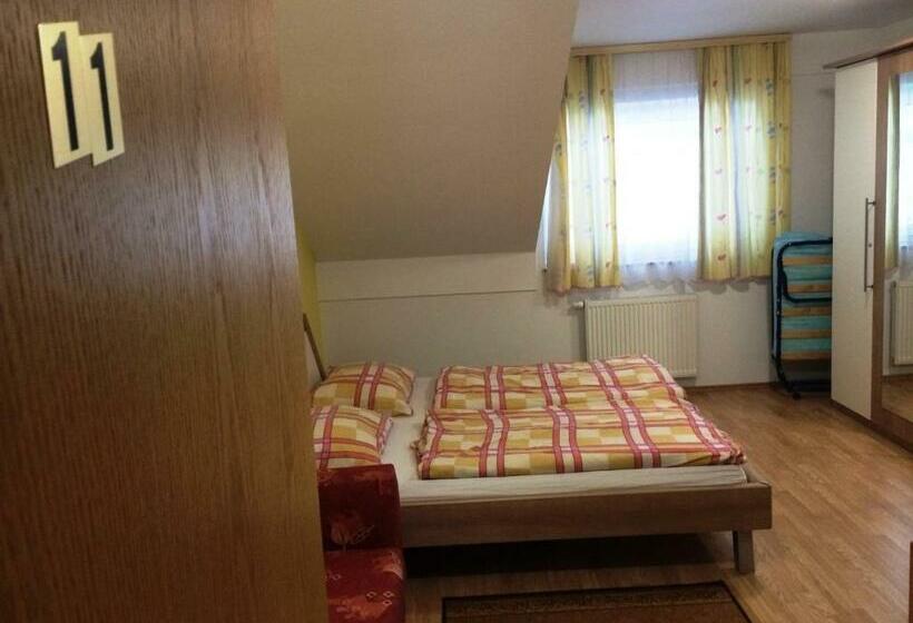 اتاق استاندارد, Tourist Farm šalamun