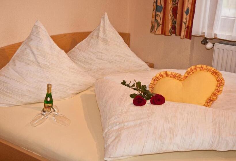 バルコニー付きスタンダードルーム, Ehstandhof