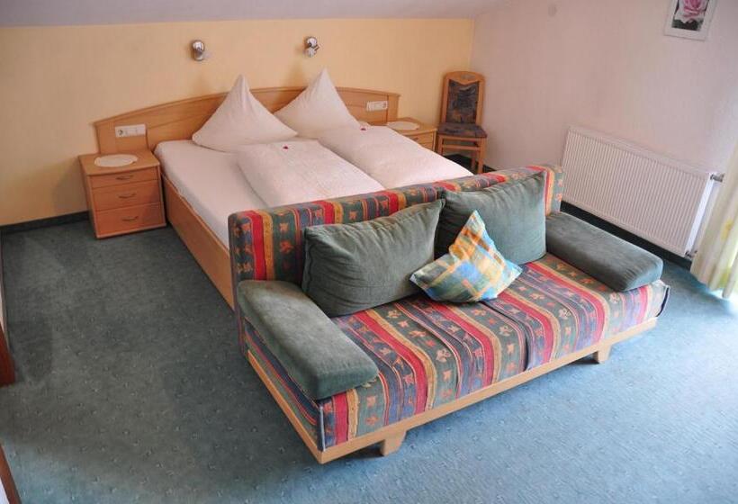 ファミリールーム, Ehstandhof