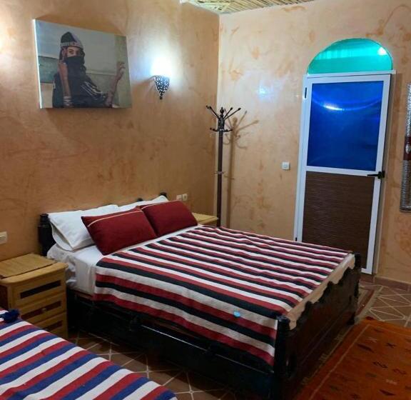 اتاق استاندارد سه نفره, Gite D Etape Amced