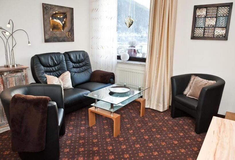 ２ベッドルームアパートメント, Haus Quentin