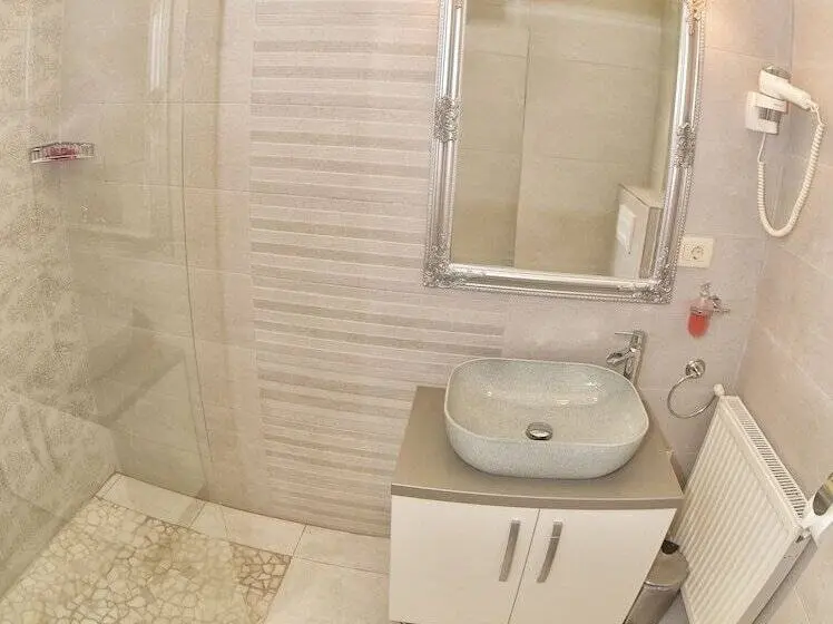 آپارتمان لوکس 1 خوابه, La Maisonnette