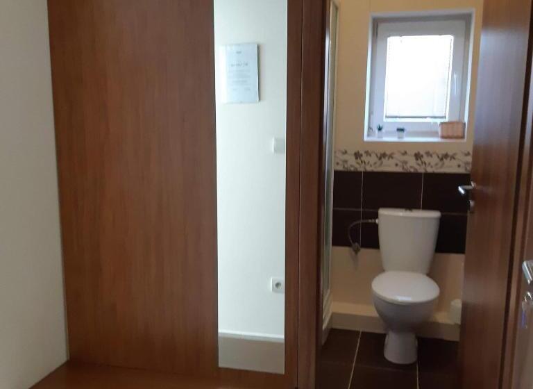 Номер Стандарт с Балконом, Penzion Hastrman