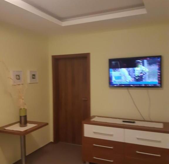 Люкс, Penzion Hastrman