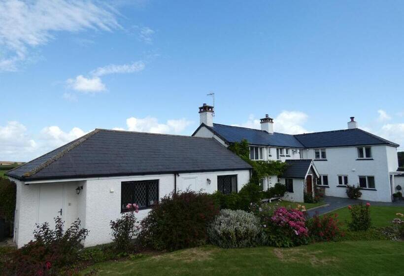 בונגלו סטנדרט עם נוף לגינה, Bournestream