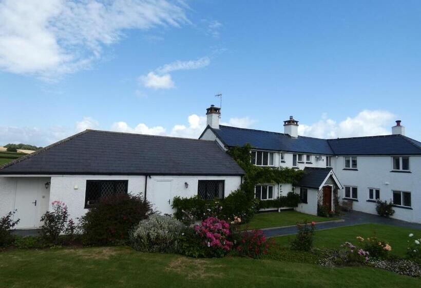 בונגלו סטנדרט עם נוף לגינה, Bournestream