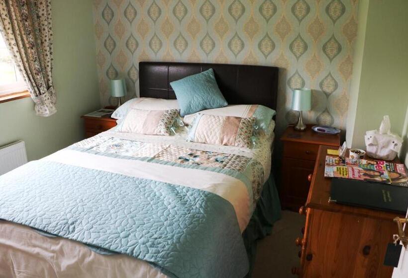 标准间, Comeragh View