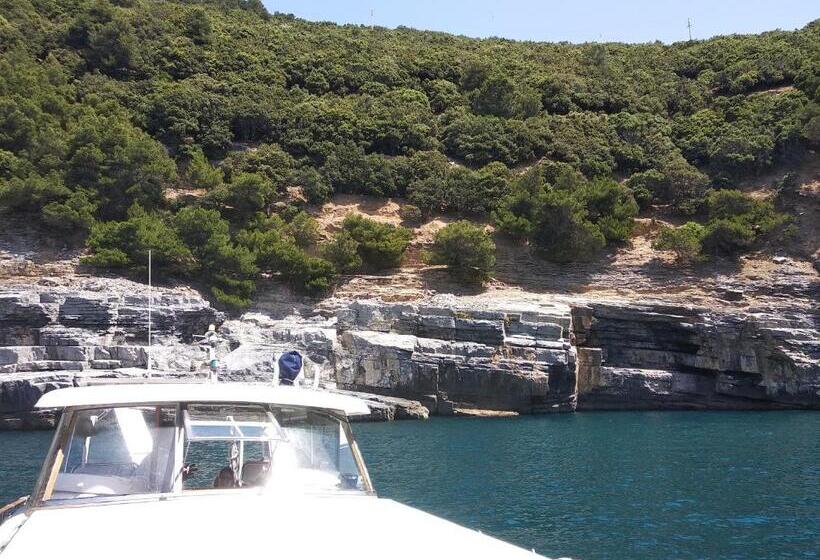 اتاق استاندارد با تخت بزرگ, Country House La Scortica