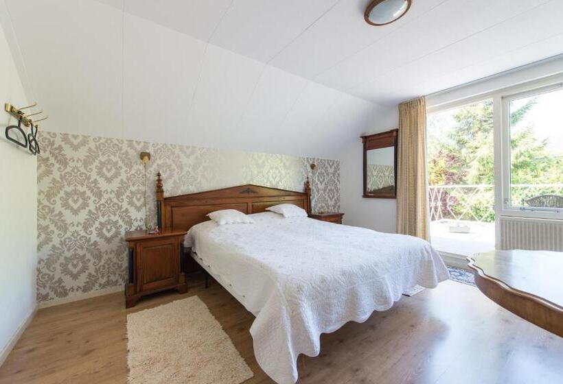 Номер Стандарт, Bed And Breakfast Hoorn